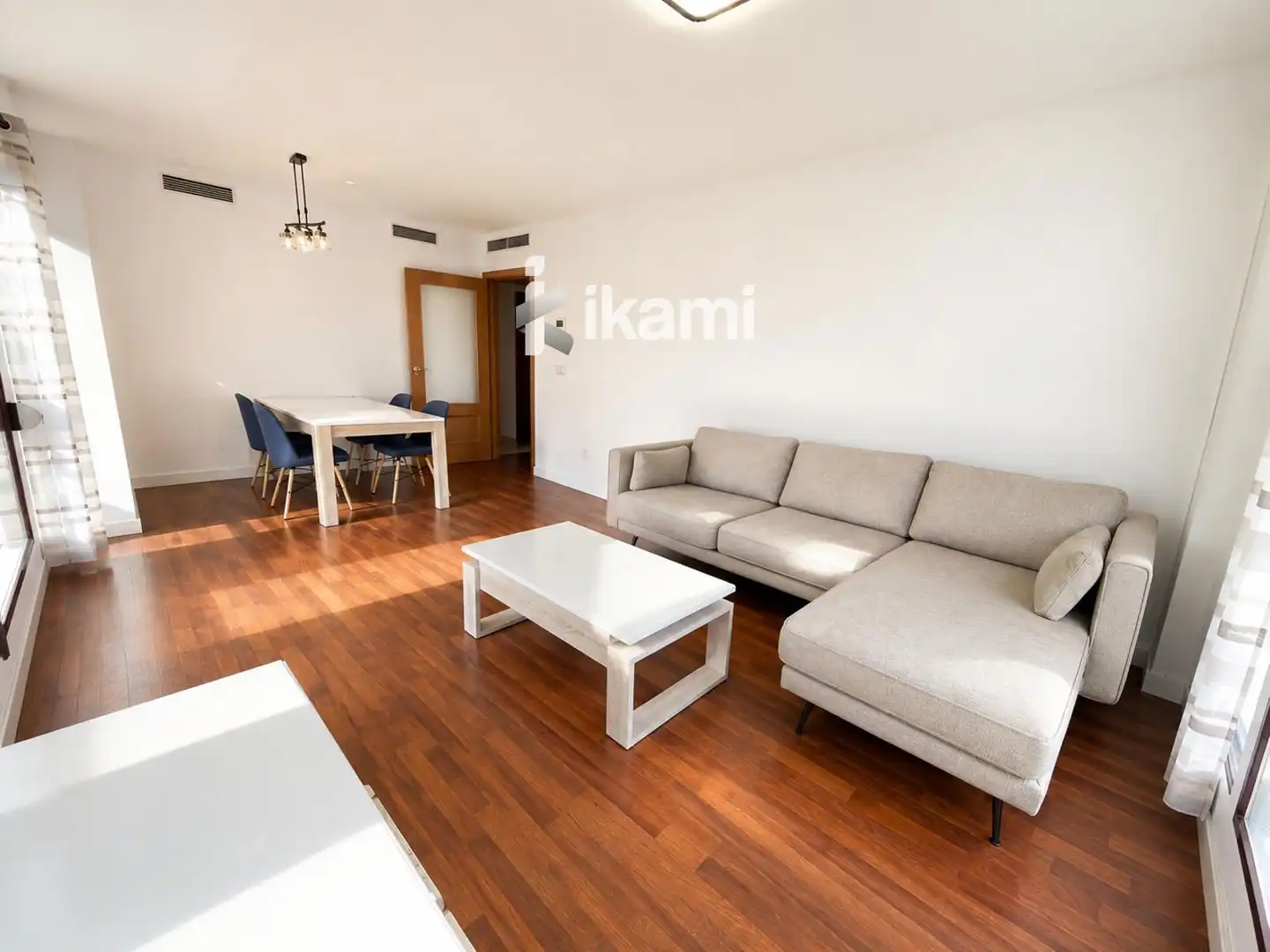 Sala de estar de Piso en venta en Valencia con Aire acondicionado, Terraza y Piscina