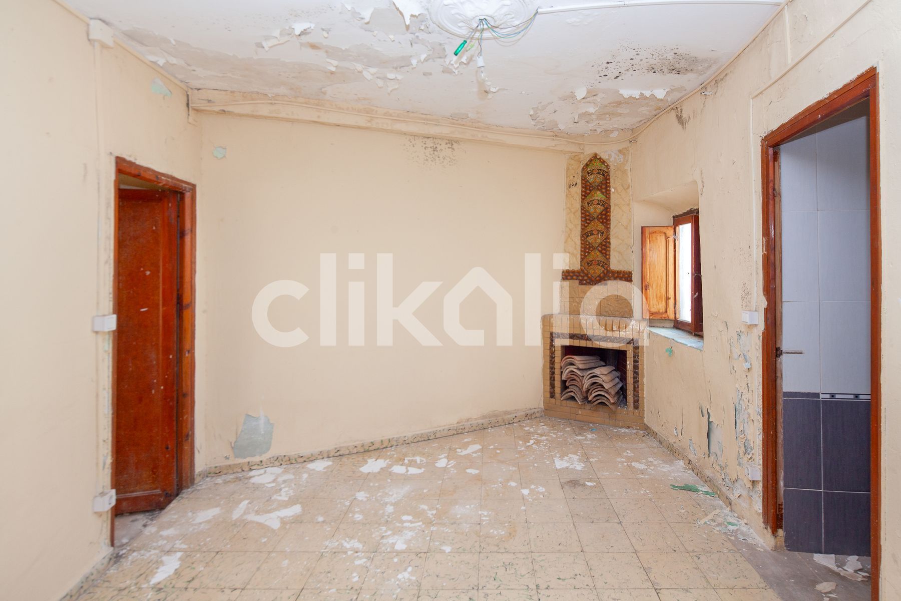Flat for sale in Requena  with Heating