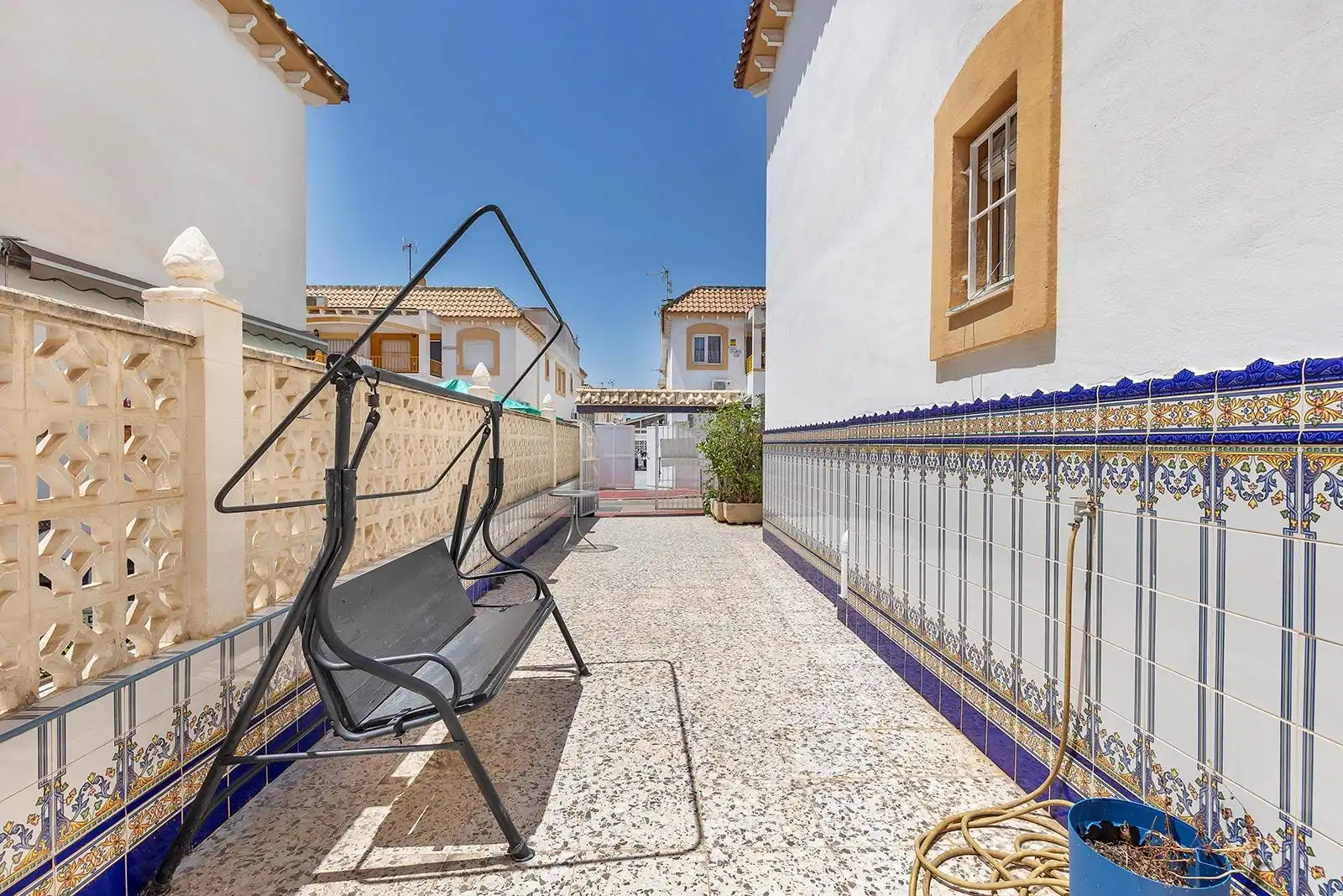 Garden of Houses for sale in Torrevieja  with Terrace, Furnished and Community pool