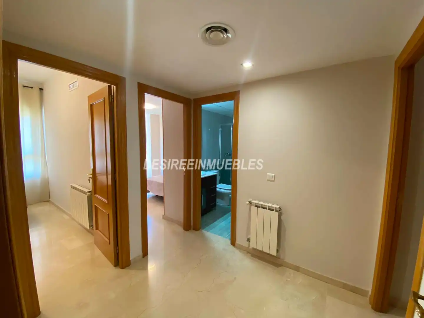 Bedroom of Flat for rent in Valencia  with Air Conditioner, Heating and Terrace