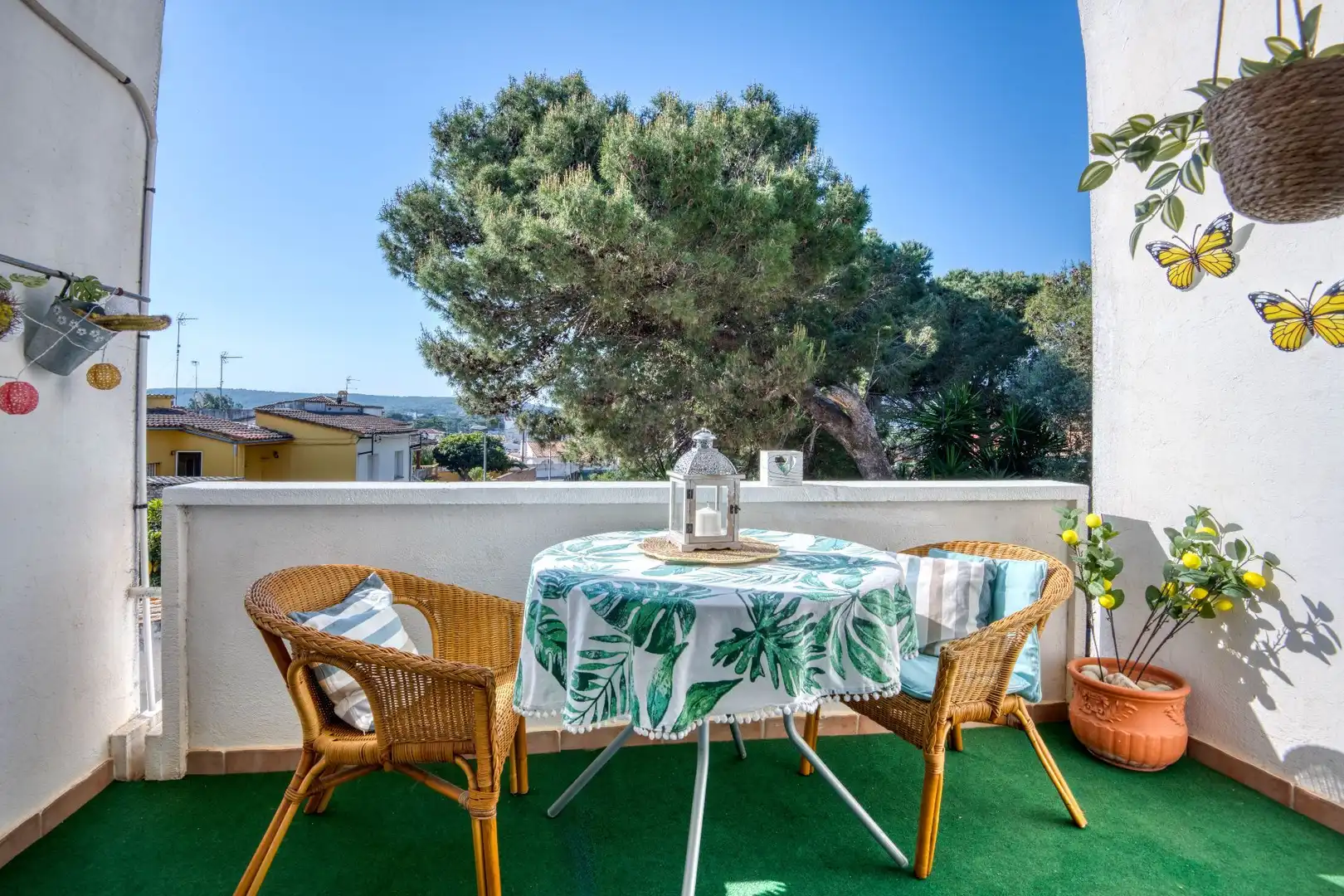 Terraza de Apartamento en venta en L'Escala con Aire acondicionado, Terraza y Amueblado