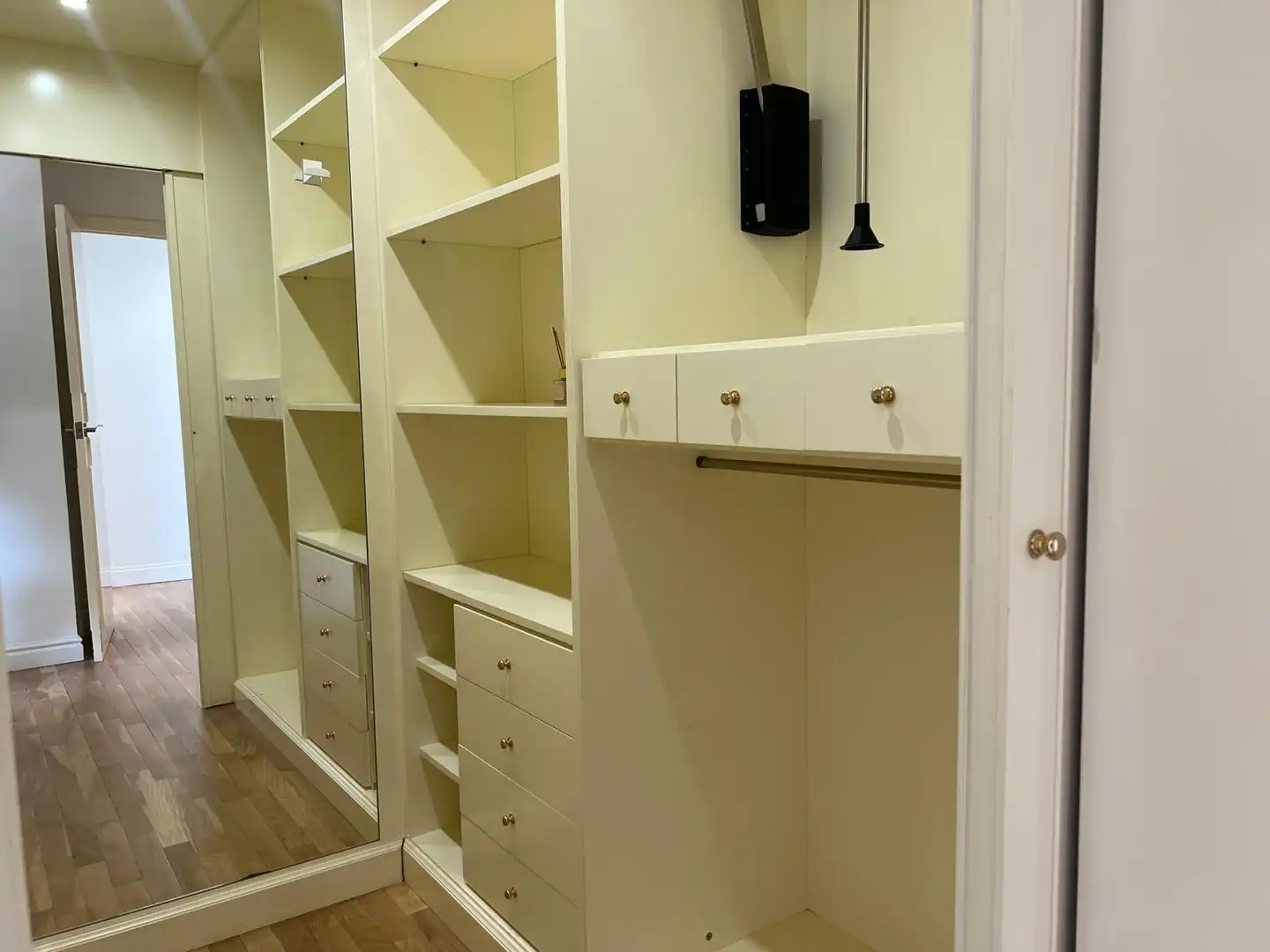 Flat for rent in Barcelona  with Air Conditioner, Heating and Private garden