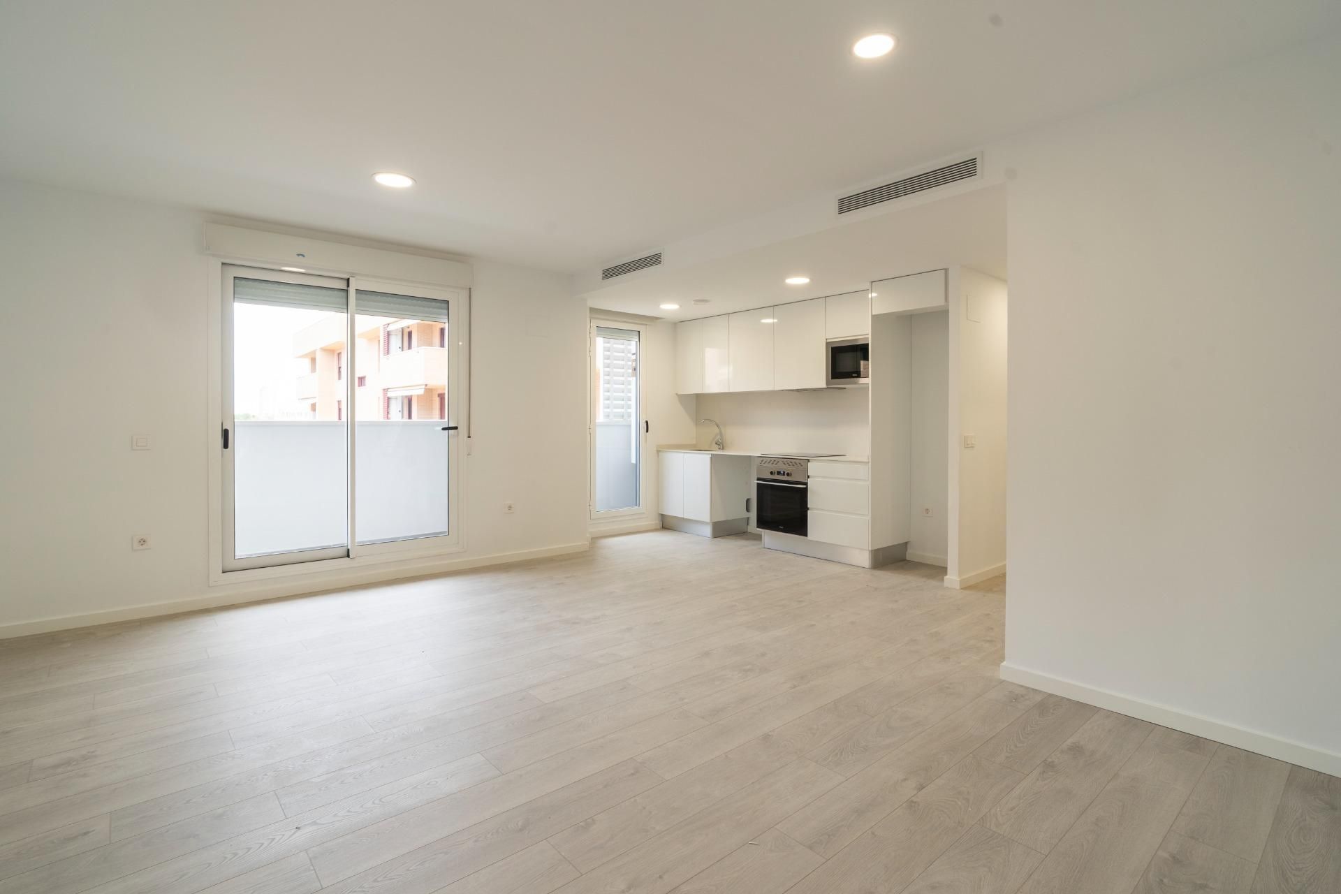 Habitación de Piso de alquiler en Paiporta con Aire acondicionado, Terraza y Balcón