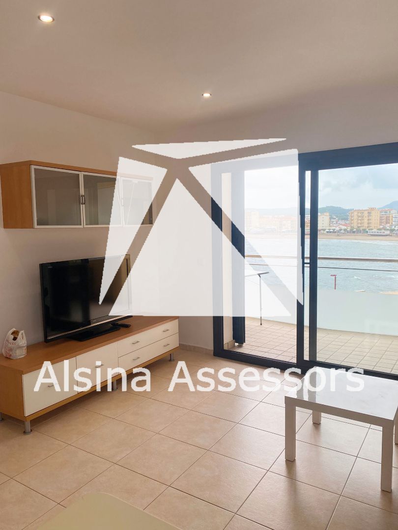 Pis de lloguer en L'Escala amb Calefacció, Terrassa i Moblat