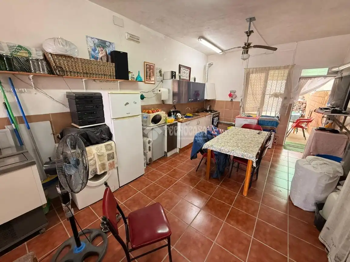 Kitchen of Residential for sale in Martos