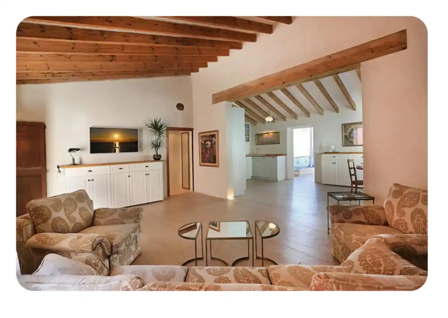 Sala d'estar de Loft de lloguer en  Palma de Mallorca amb Parquet, Moblat i Forn