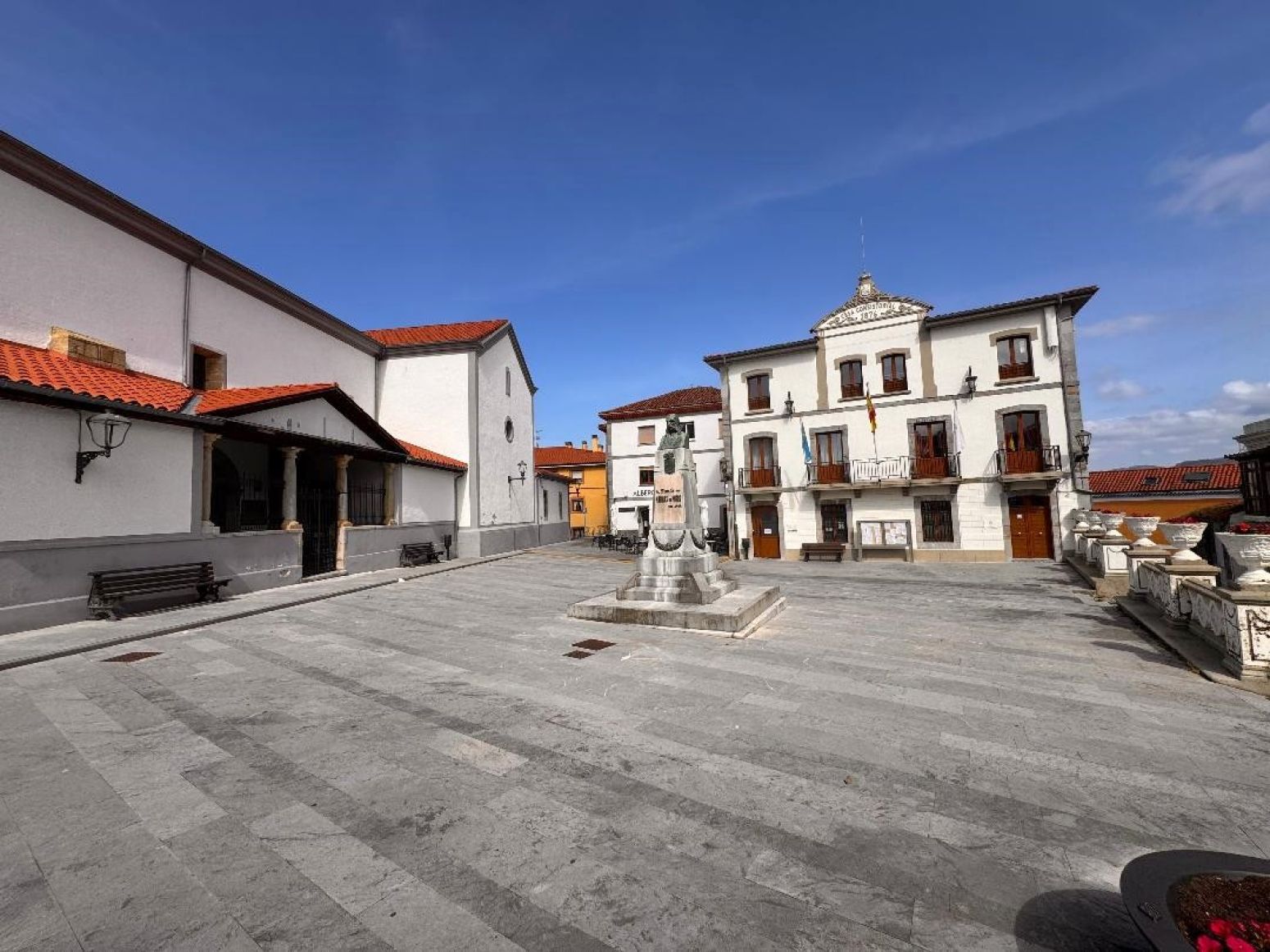 Exterior view of Flat for sale in Muros de Nalón