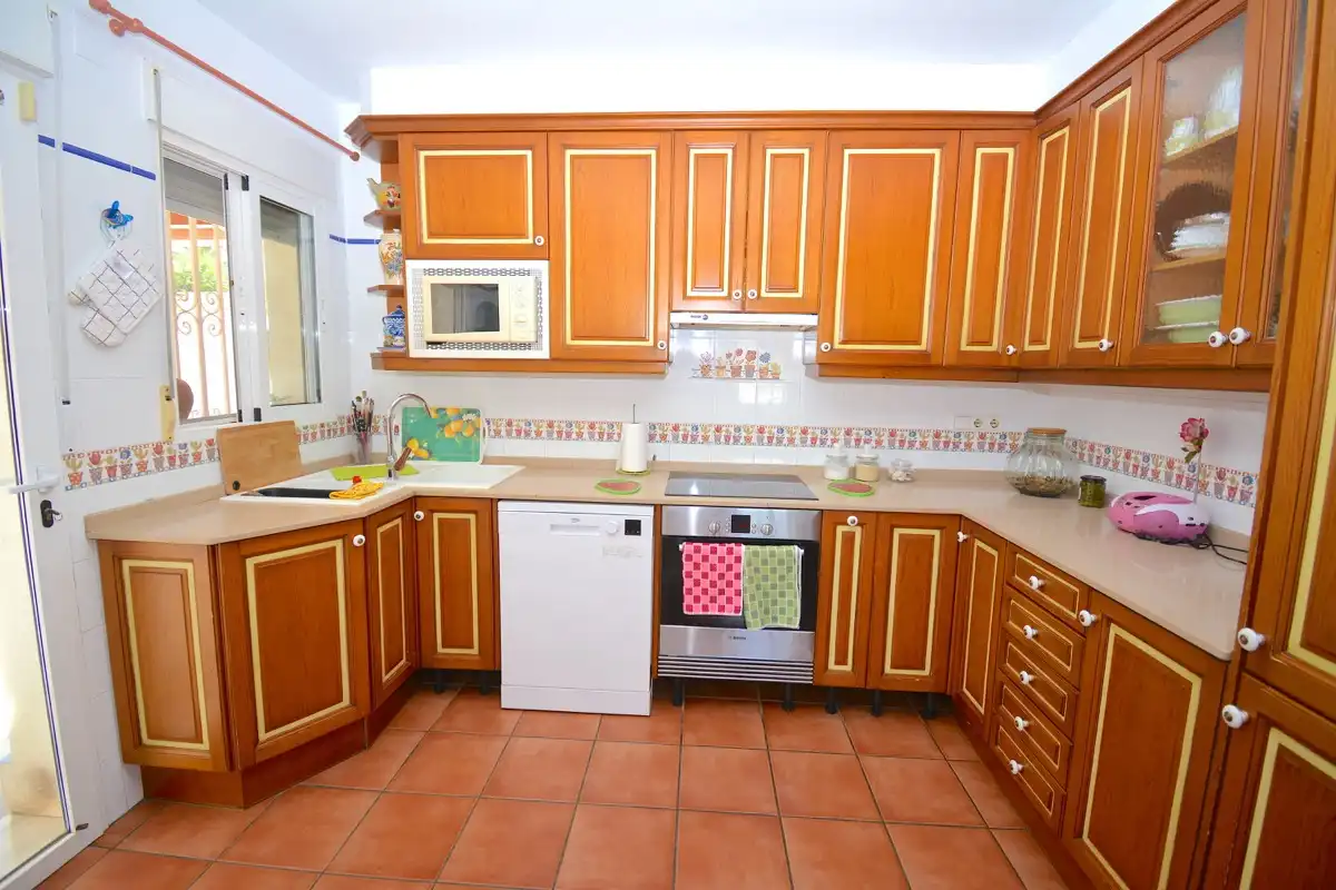 Cocina de Casa o chalet en venta en Dénia con Aire acondicionado, Calefacción y Jardín privado