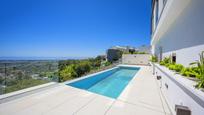 Swimming pool of House or chalet for sale in Benahavís  with Air Conditioner, Heating and Terrace