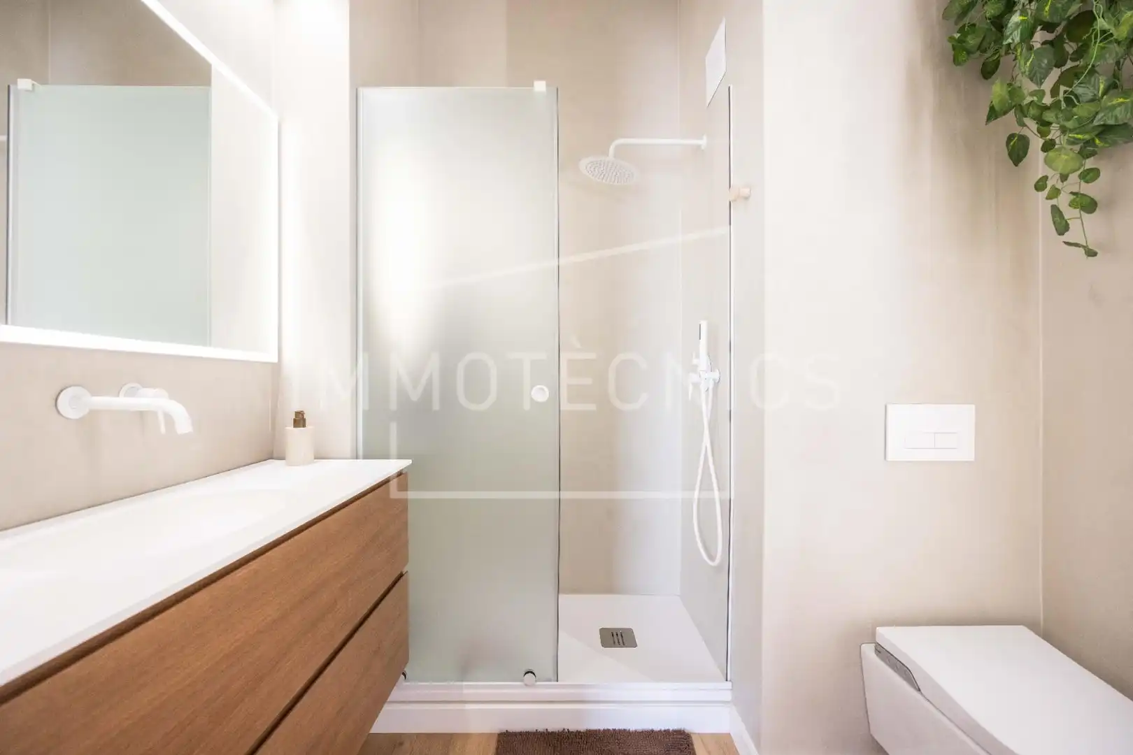 Bathroom of Attic for sale in Granollers  with Air Conditioner, Heating and Terrace