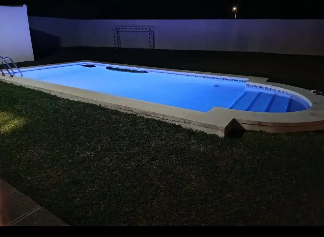 Piscina de Casa o chalet en venta en Chiclana de la Frontera con Aire acondicionado, Jardín privado y Piscina