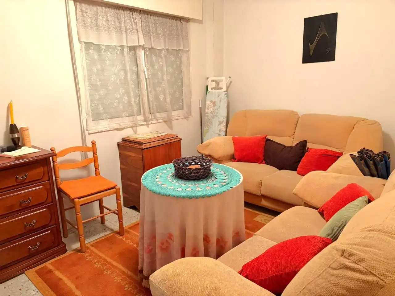 Sala d'estar de Casa o xalet en venda en Villarejo de Órbigo amb Calefacció, Parquet i Terrassa
