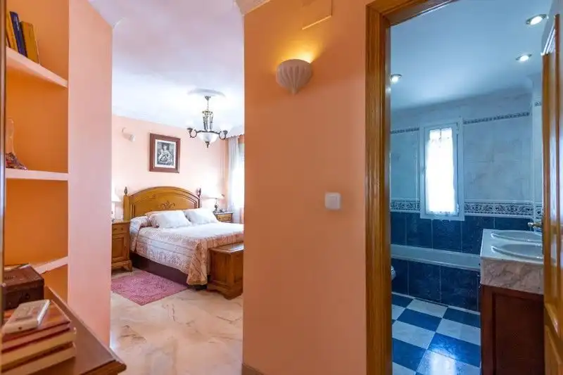 Bedroom of Houses for sale in Granada  with Air Conditioner, Heating and Terrace