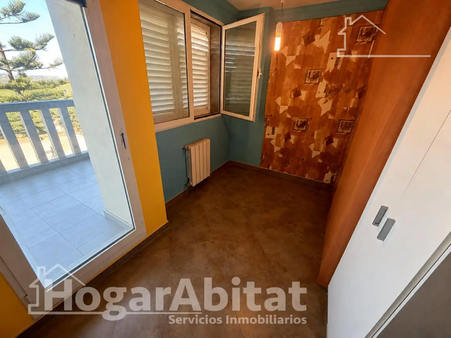Habitación de Casa o chalet en venta en Chiva con Aire acondicionado, Calefacción y Jardín privado