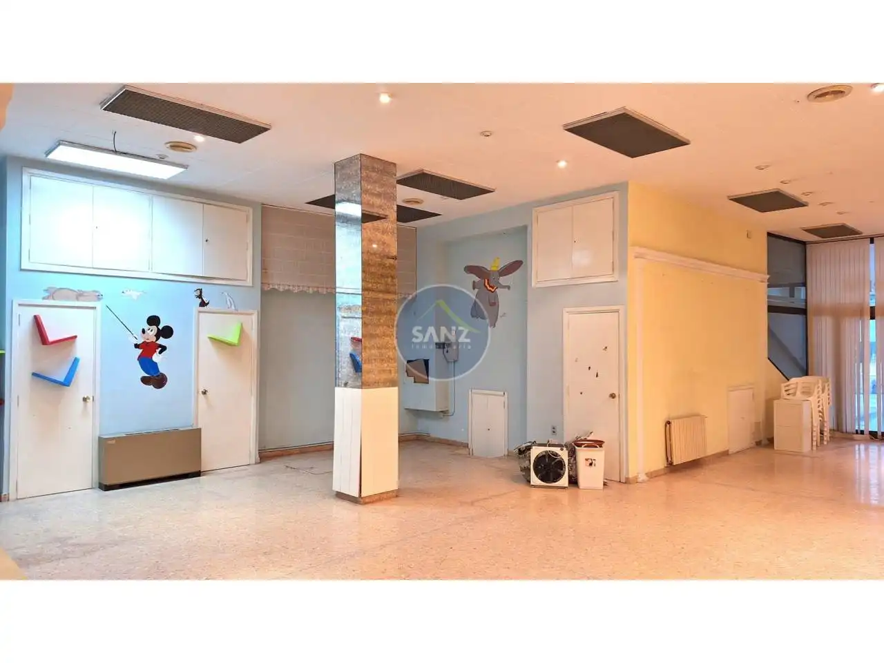 Local comercial de lloguer a Plaza Vila, imagen 6