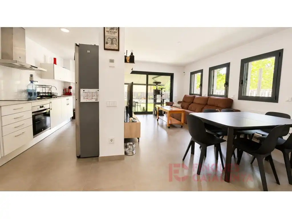 Living room of Houses for sale in Vilablareix  with Private garden