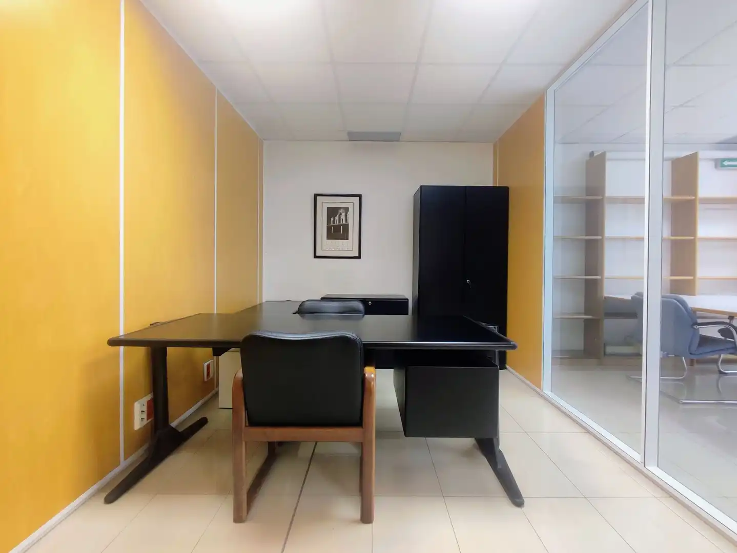 Oficina en venta en Aranguren con Aire acondicionado, Calefacción y Amueblado