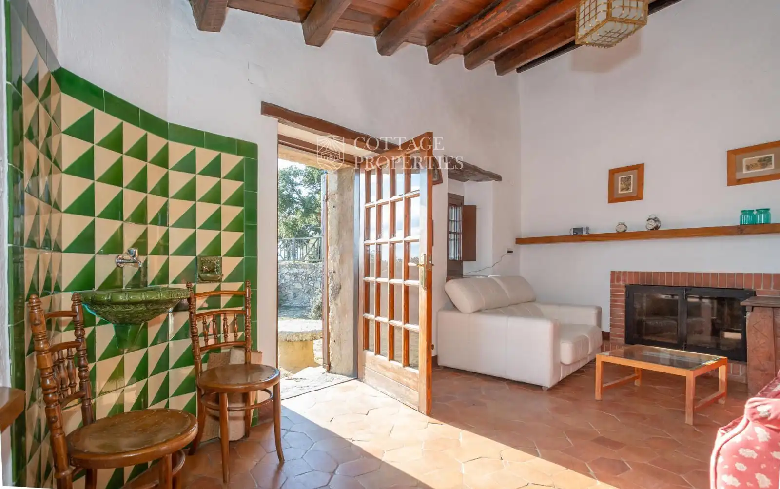 Country homes for sale in Capmany