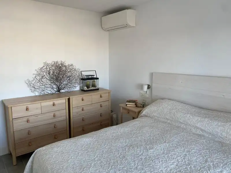 Habitación de Dúplex en venta en La Manga del Mar Menor con Aire acondicionado, Calefacción y Jardín privado