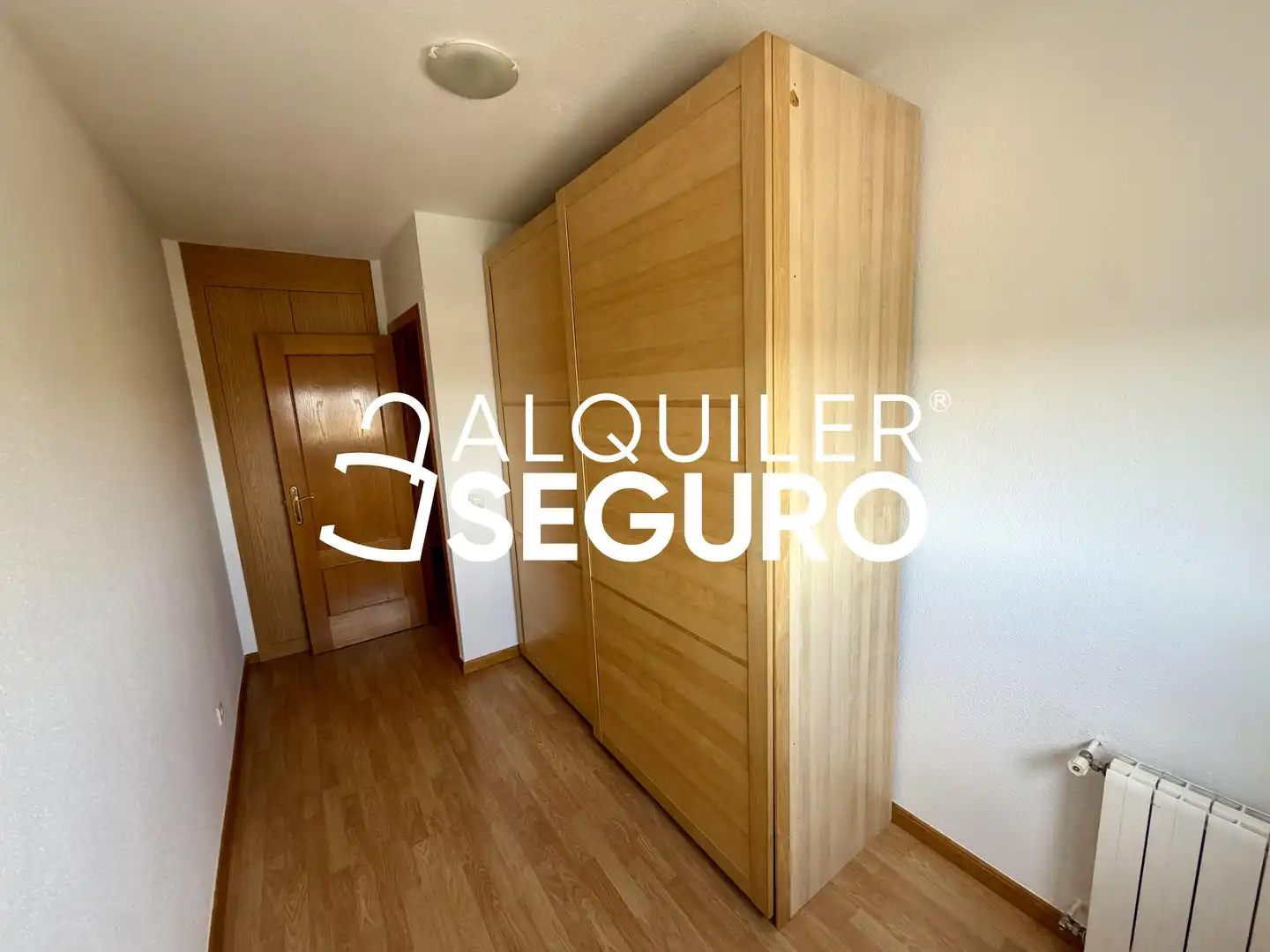 Habitación de Piso de alquiler en Madrid con Aire acondicionado, Calefacción y Piscina
