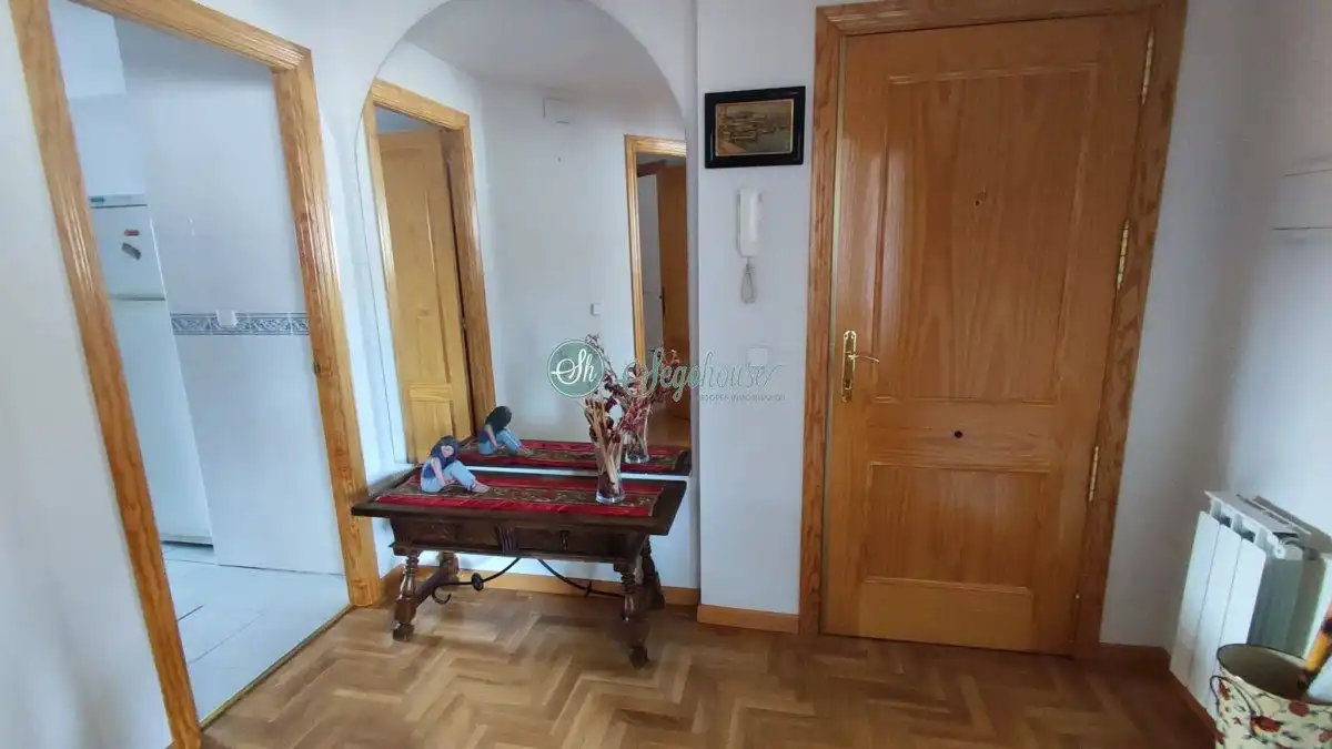 Flat for sale in Segovia  with Heating, Parquet flooring and Terrace