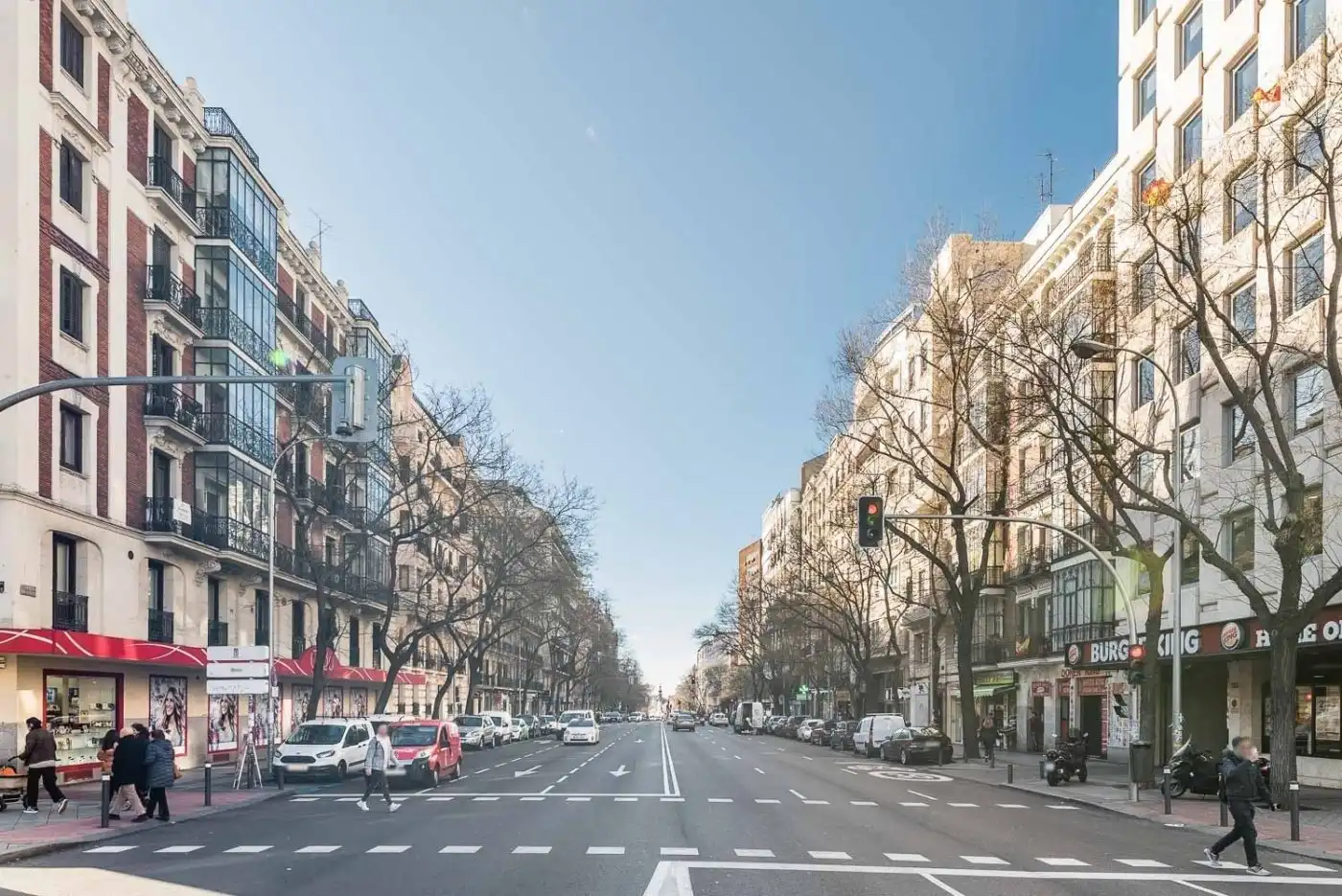 Außenansicht von Wohnungen zur Miete in Madrid mit Klimaanlage, Heizung und Möbliert