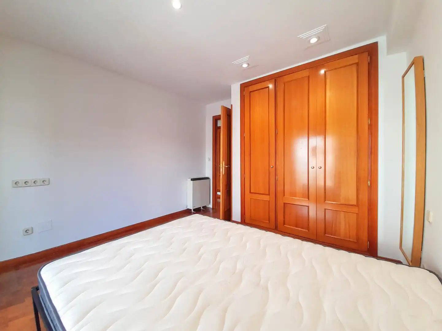 Wohnung zur Miete in Calle de Albarracín, Simancas