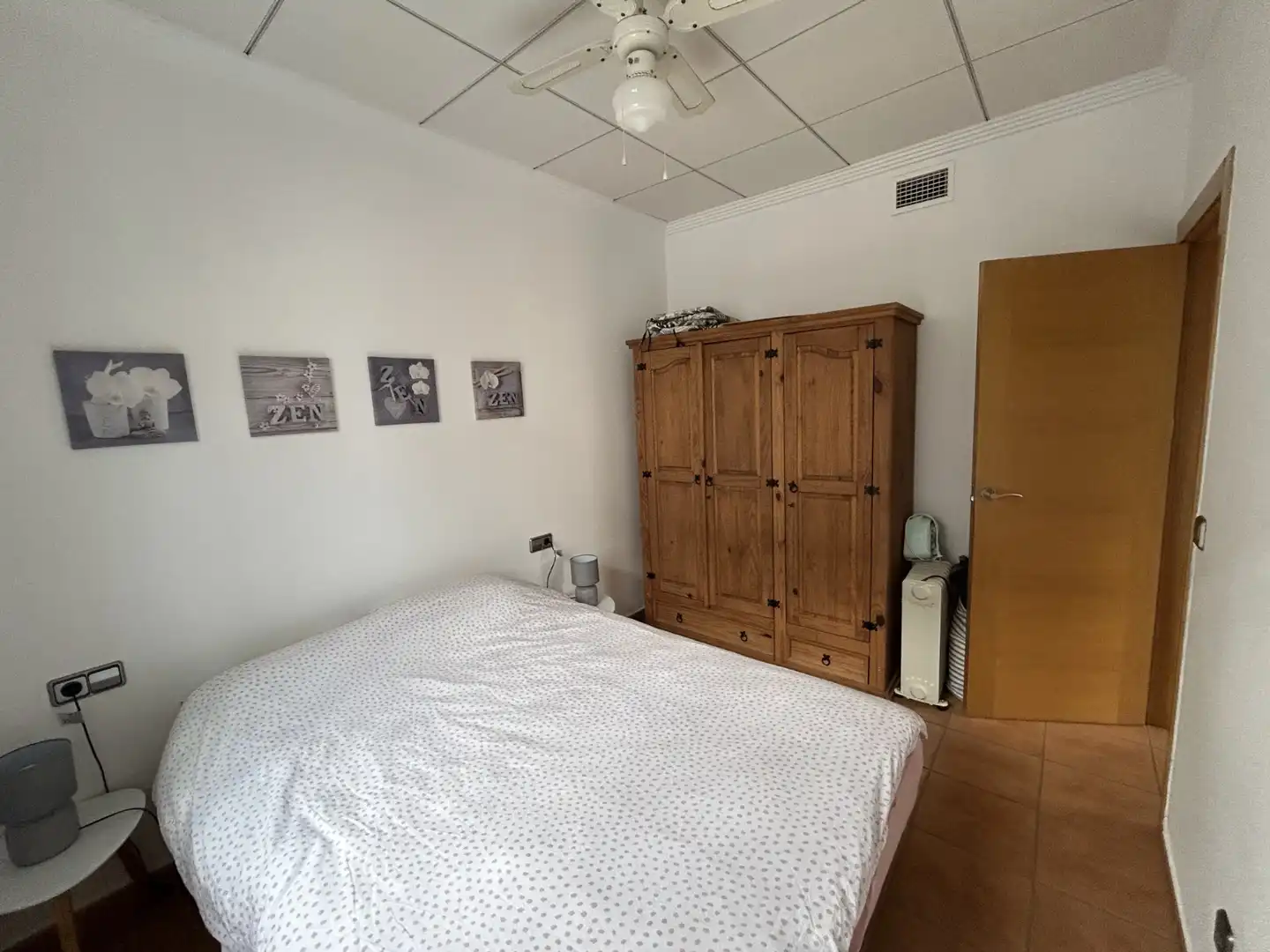 Dormitori de Casa o xalet en venda en Cartagena amb Aire condicionat, Jardí privat i Terrassa
