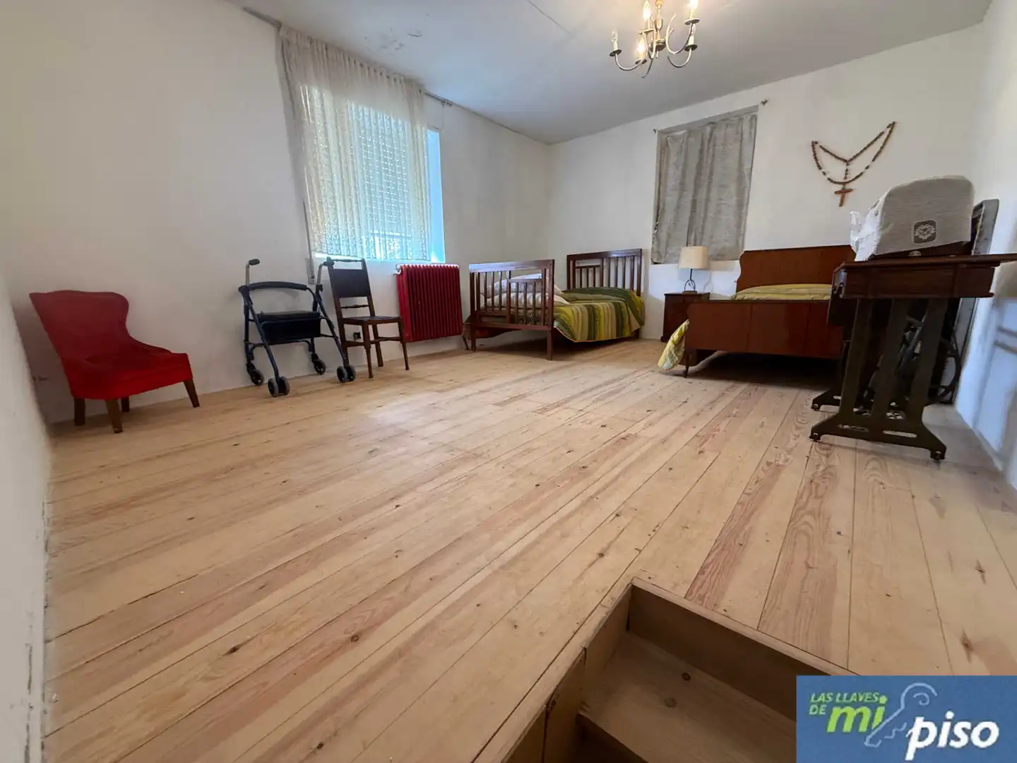 Schlafzimmer von Haus oder Chalet zum Verkauf in Valdunquillo mit Heizung, Privatgarten und Terrasse