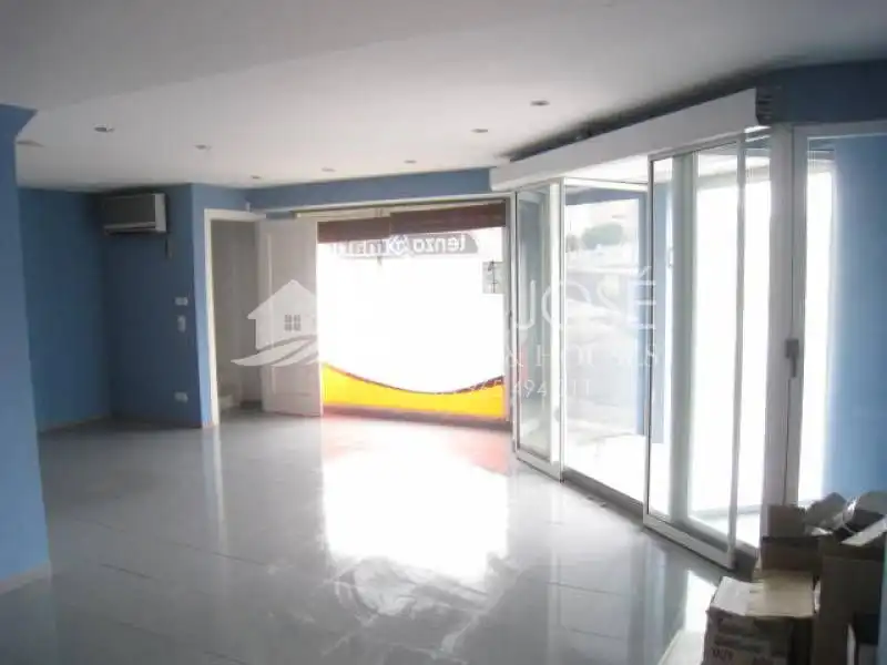 Local comercial en venda a Novelda