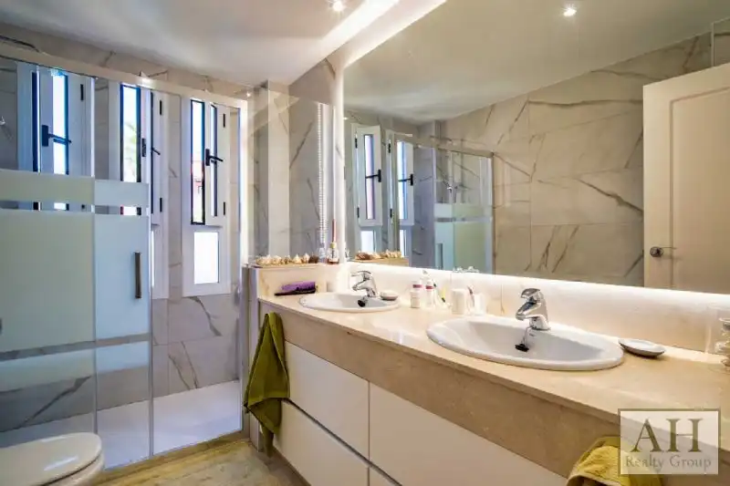 Apartment for sale in Golf Bahía, imagen 18