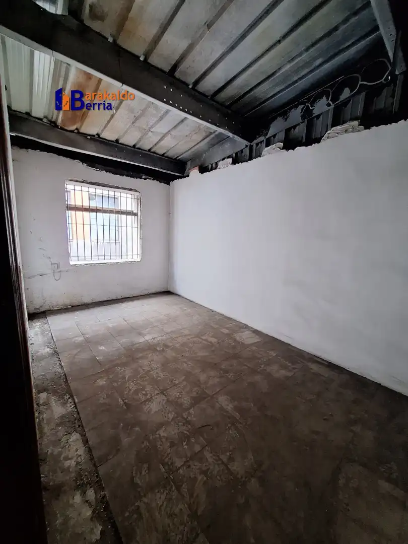 Nave industrial de alquiler en Barakaldo 