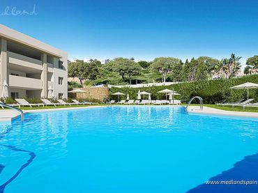Appartement compact avec piscine à vendre à Chullera