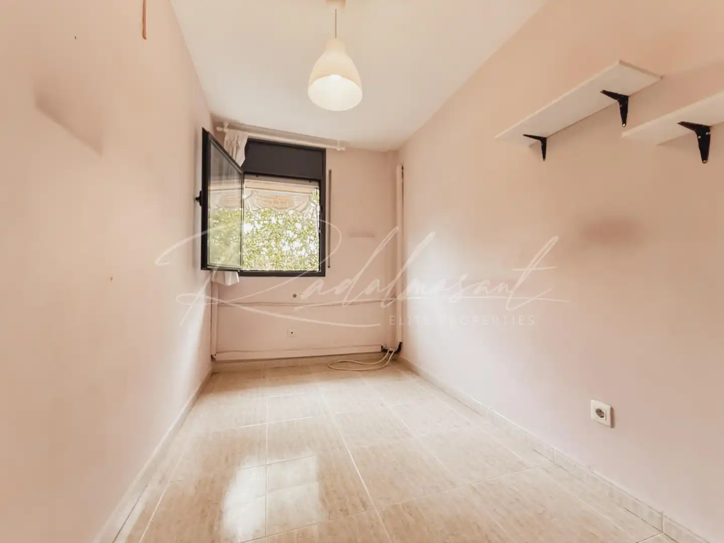 Schlafzimmer von Wohnung zum Verkauf in Cambrils mit Klimaanlage, Heizung und Privatgarten