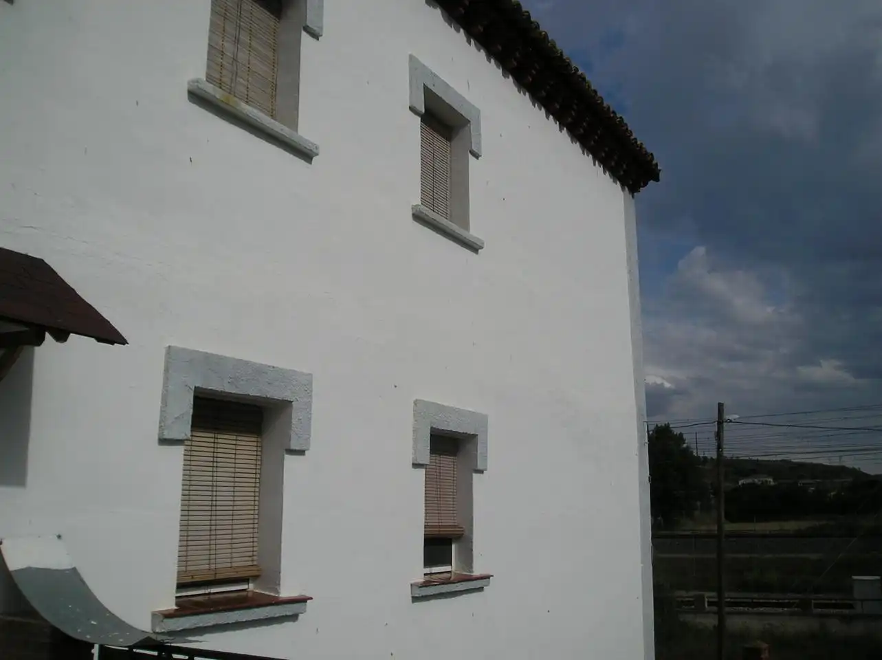 Vista exterior de Casa o xalet en venda en Terrer amb Terrassa i Moblat