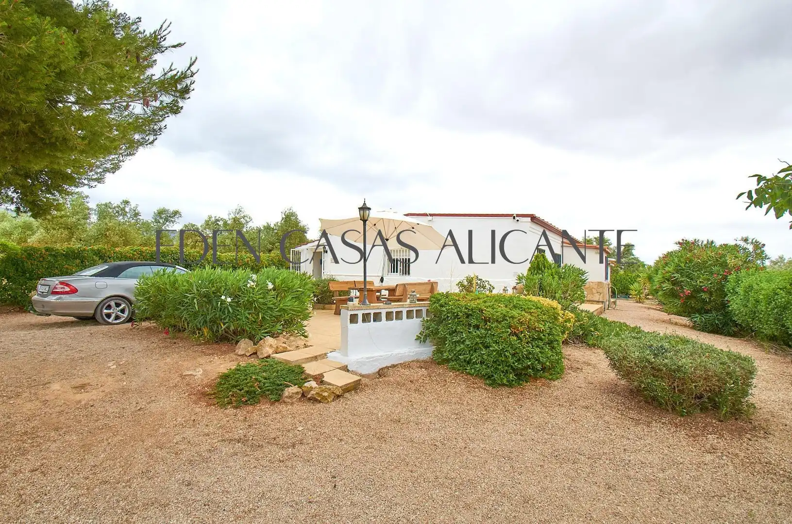 Vista exterior de Casa o chalet en venta en Biar con Aire acondicionado, Calefacción y Jardín privado