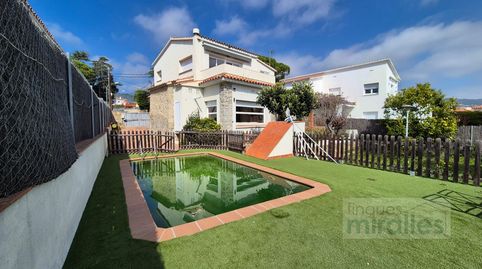 Foto 2 de Casa o chalet en venta en Carrer Àngel Guimerà, 13, Vilassar de Dalt, Barcelona