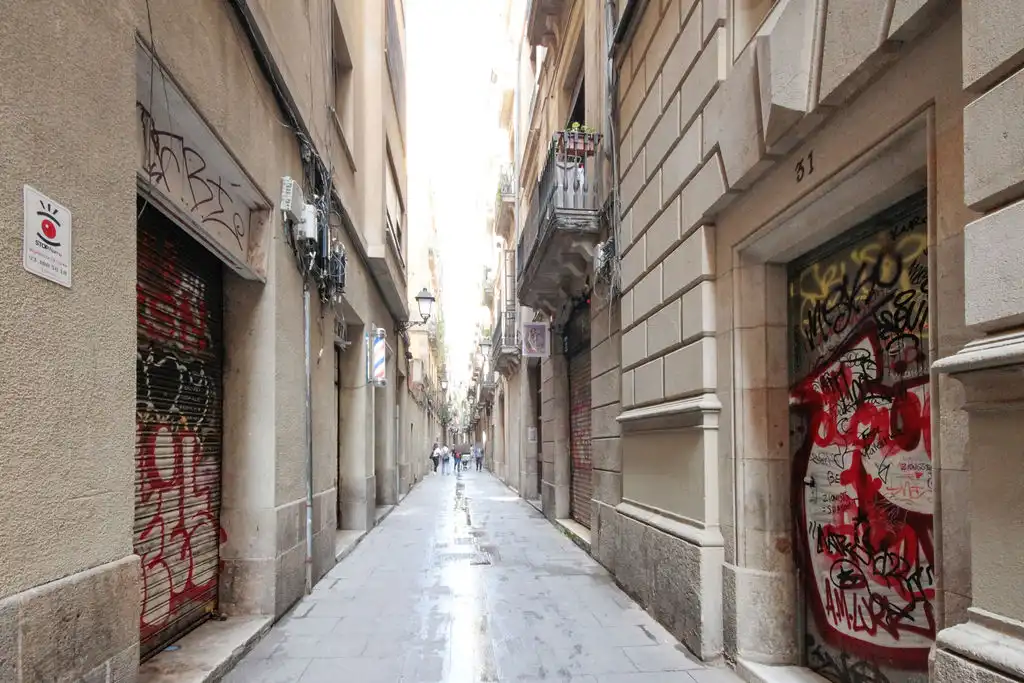 Vista exterior de Piso en venta en Barcelona