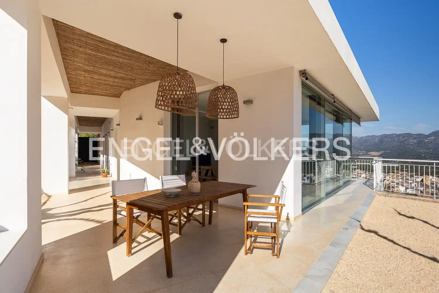 Terrassa de Casa o xalet de lloguer en Tavernes de la Valldigna amb Aire condicionat, Calefacció i Jardí privat