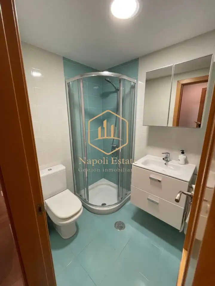 Baño de Piso de alquiler en Centro