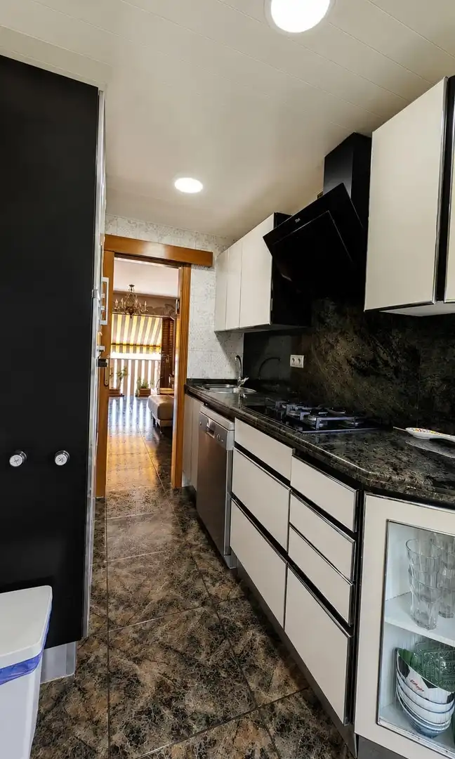 Cocina de Piso de alquiler en Cerdanyola del Vallès con Calefacción, Amueblado y Balcón