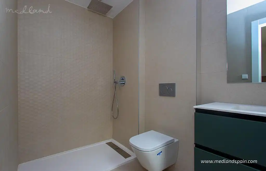 Adosado con piscina en venta en Monforte del Cid, imagen 11