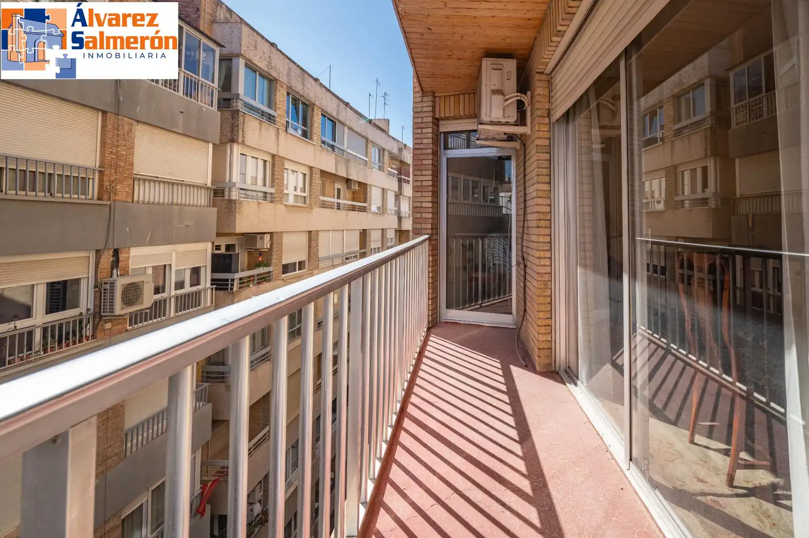 Terraza de Piso en venta en Granada con Terraza y Balcón