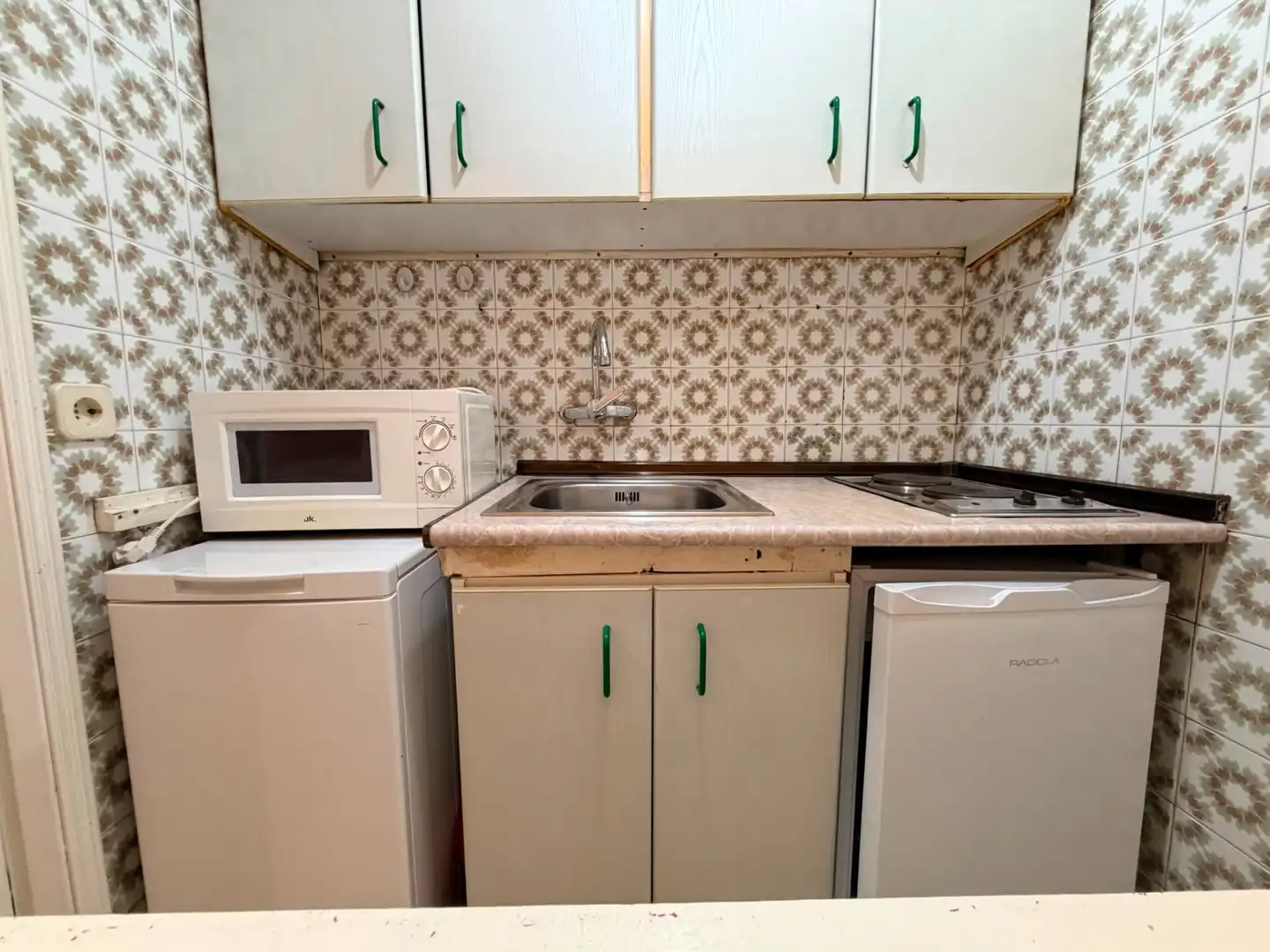 Cocina de Apartamento en venta en Madrid con Calefacción