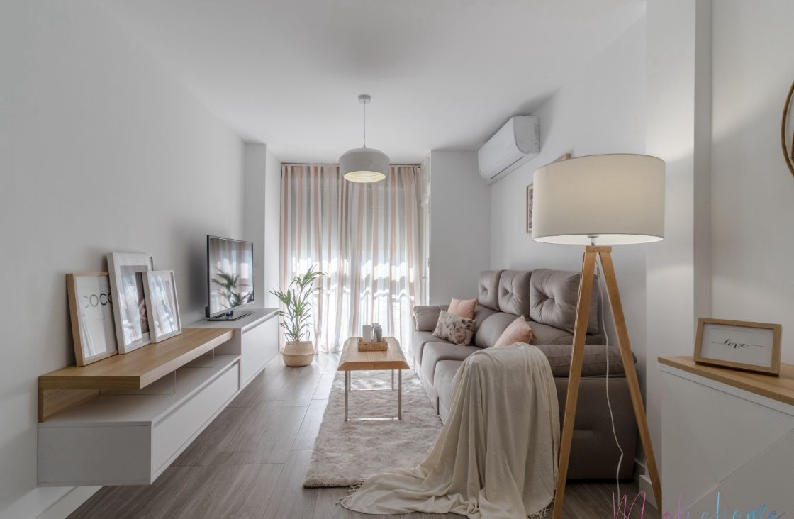 Living room of Flat for sale in  Huelva Capital  with Furnished