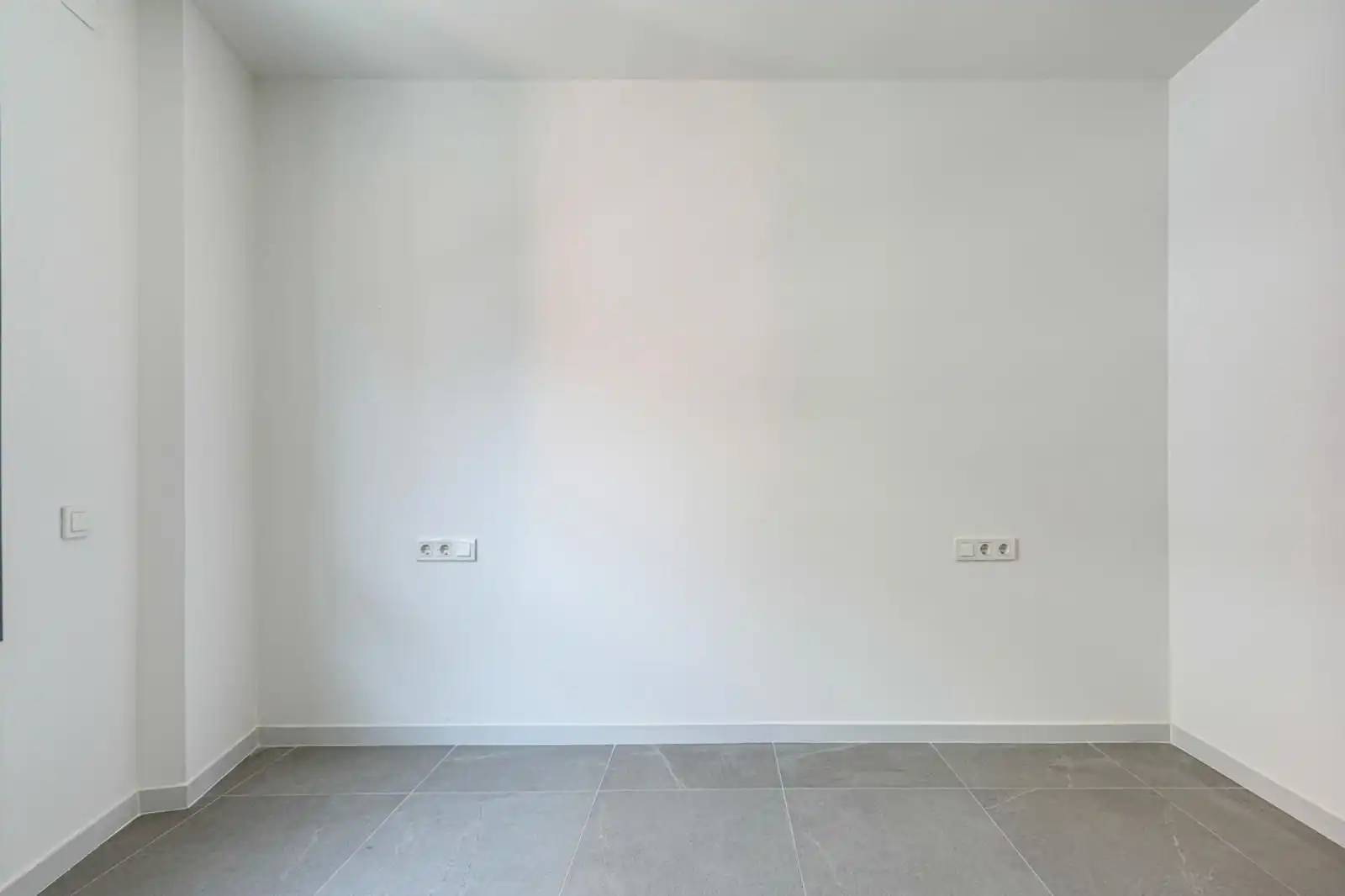 Piso en venta en L'Hospitalet de Llobregat con Terraza