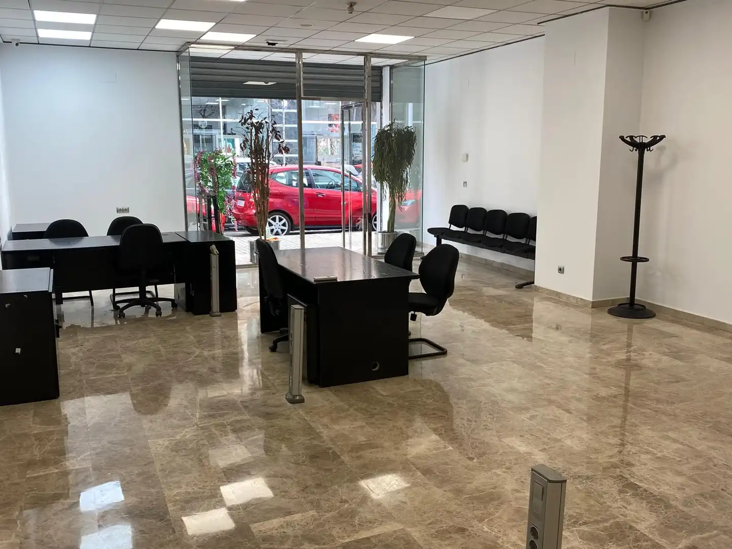 Local de alquiler en Elche / Elx con Aire acondicionado y Amueblado