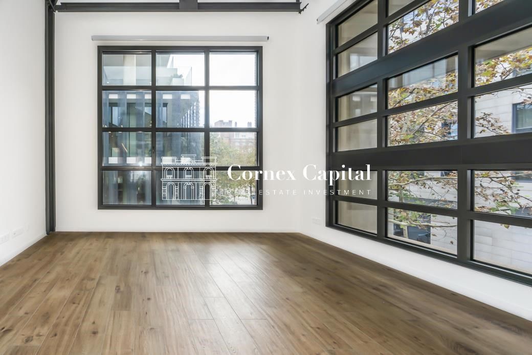 Vista exterior de Pis en venda en  Barcelona Capital amb Aire condicionat i Calefacció