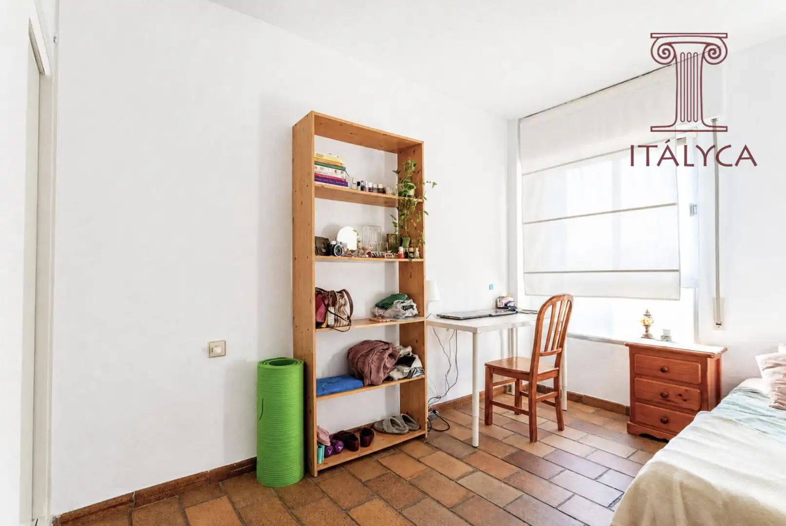 Bedroom of Flat for sale in Sevilla  with Air Conditioner, Heating and Terrace