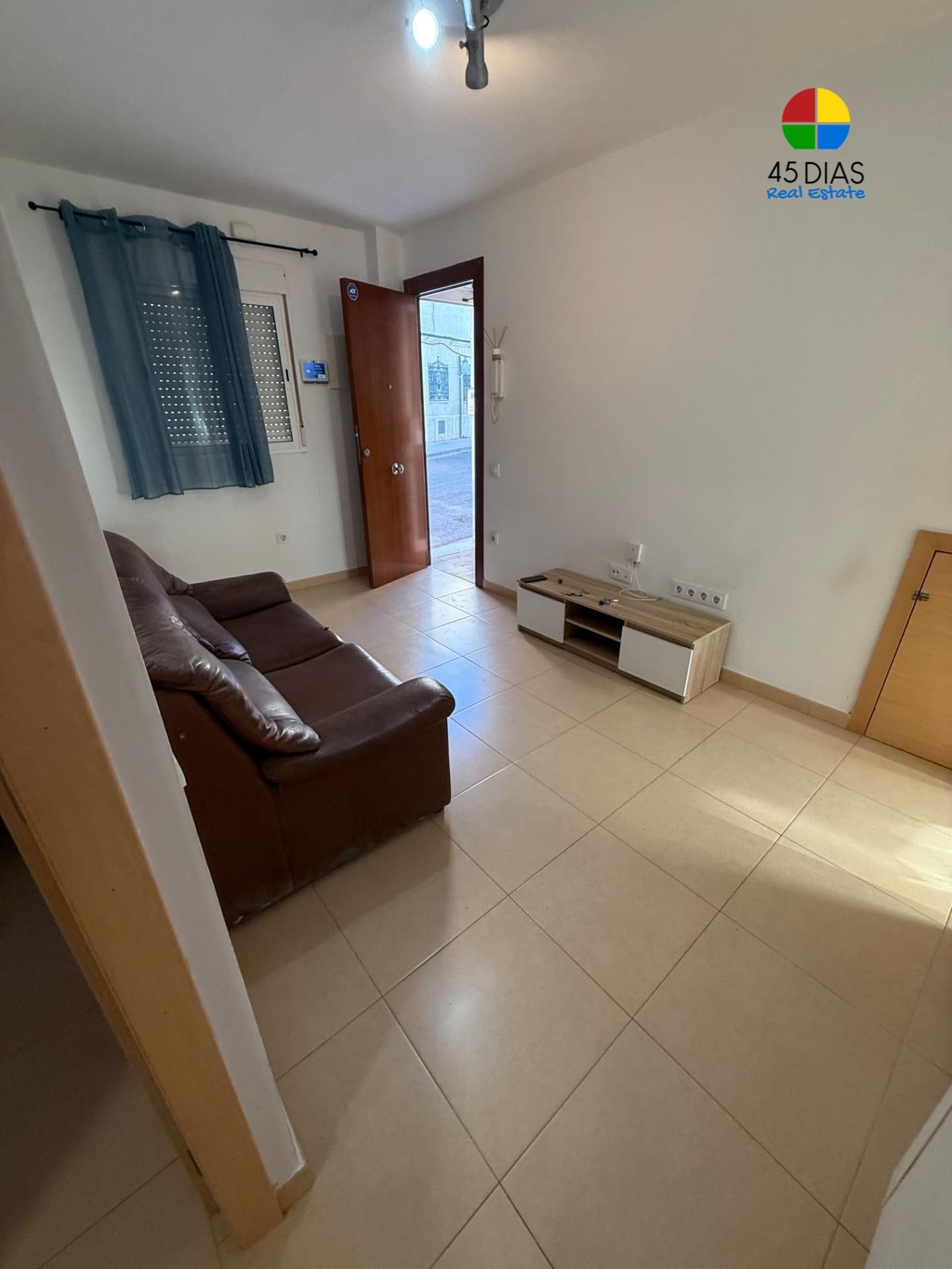 Sala d'estar de Planta baixa de lloguer en Manresa amb Calefacció